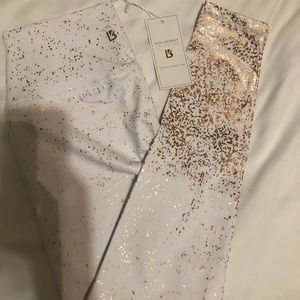 NWT Buff Bunny leggings